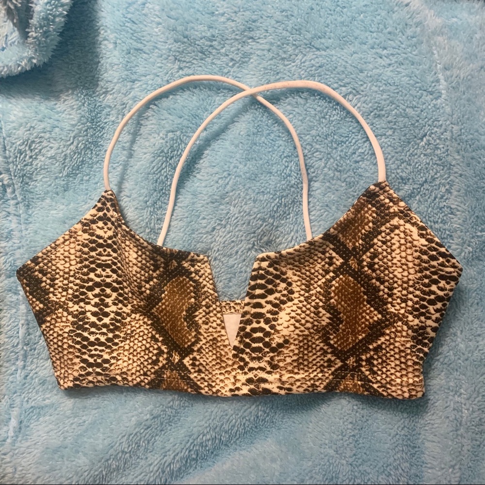 Small snake print crop top